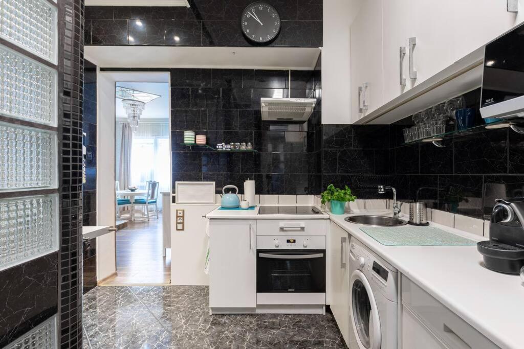 Stylish Central Budapest Apartment Exterior foto
